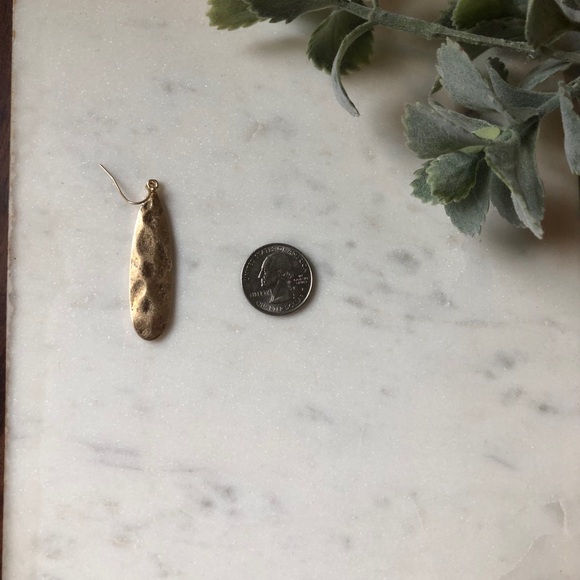 The Nessie - Vintage Textured Drop Earrings - Picture 4 of 4